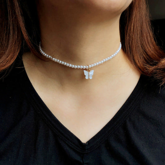 Ethereal Pearl Butterfly Choker – Timeless Charm